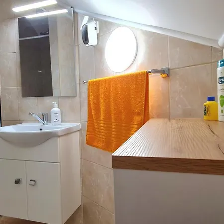 Case de vacanță Nosztalgia Vendeghaz A Velencei-tonal