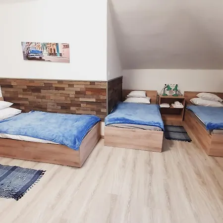 Ferienhaus Nosztalgia Vendeghaz A Velencei-tonal Gárdony